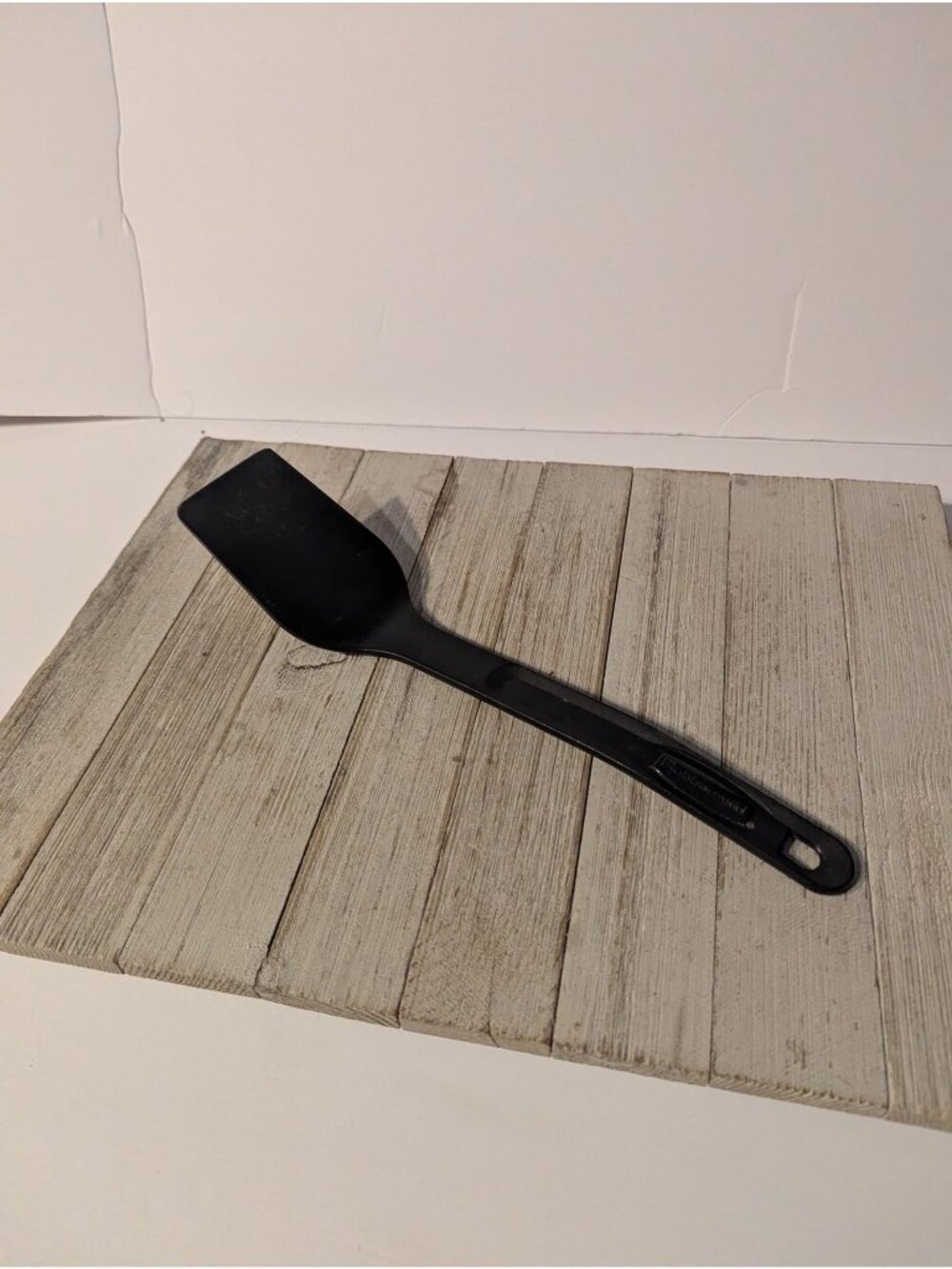 Vintage Rubbermaid Nylon Solid Spatula Turner Flipper Black 1971 Sturdy 12"